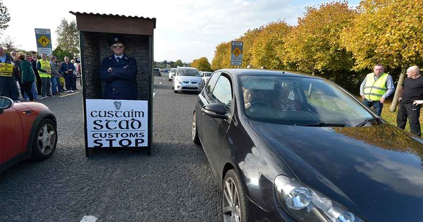 irish-border-customs-facebook.jpg