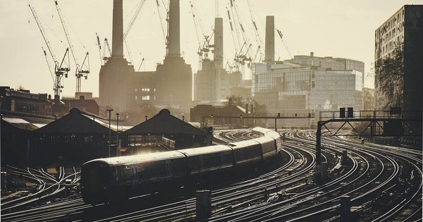 train.jpg